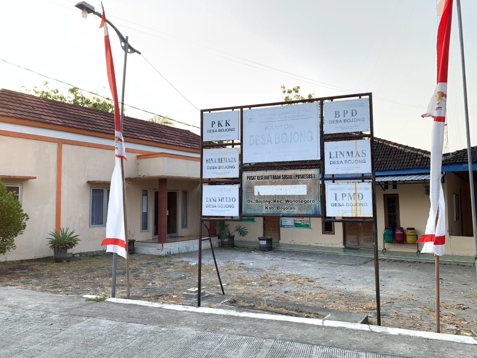 Balai Desa Bojong